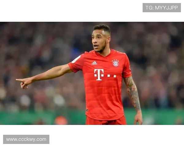 德里赫特背伤持续困扰缺席复出无明确时间表