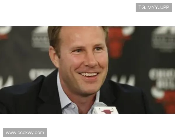 斯通斯赞格伊成熟稳重称其对待比赛态度令人钦佩